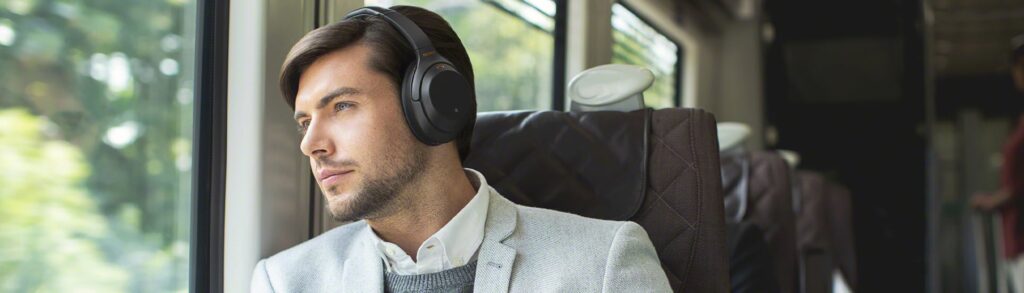 Best-Bass-Headphones-Speakers-Reviewed-1