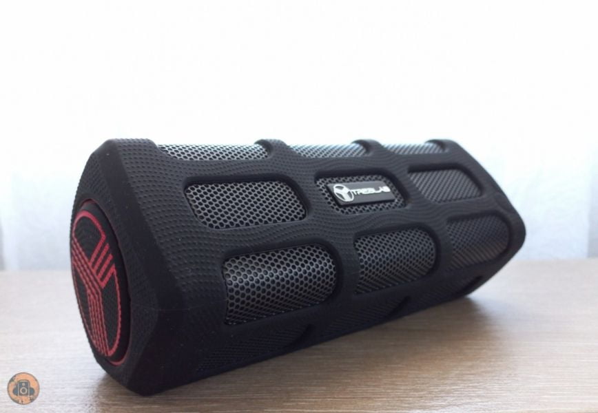 TREBLAB FX100 Bluetooth Speaker Review - Speakers Reviewed 4