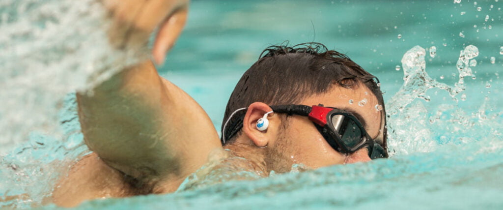 Best-Waterproof-Headpones-Banner-Speakers-Reviewed