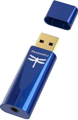 AudioQuest-–-DragonFly-Cobalt-USB-DACHeadphone-Amplifier-1