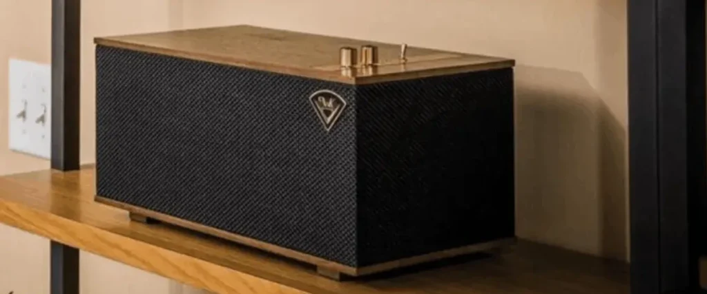 klipsch the three banner